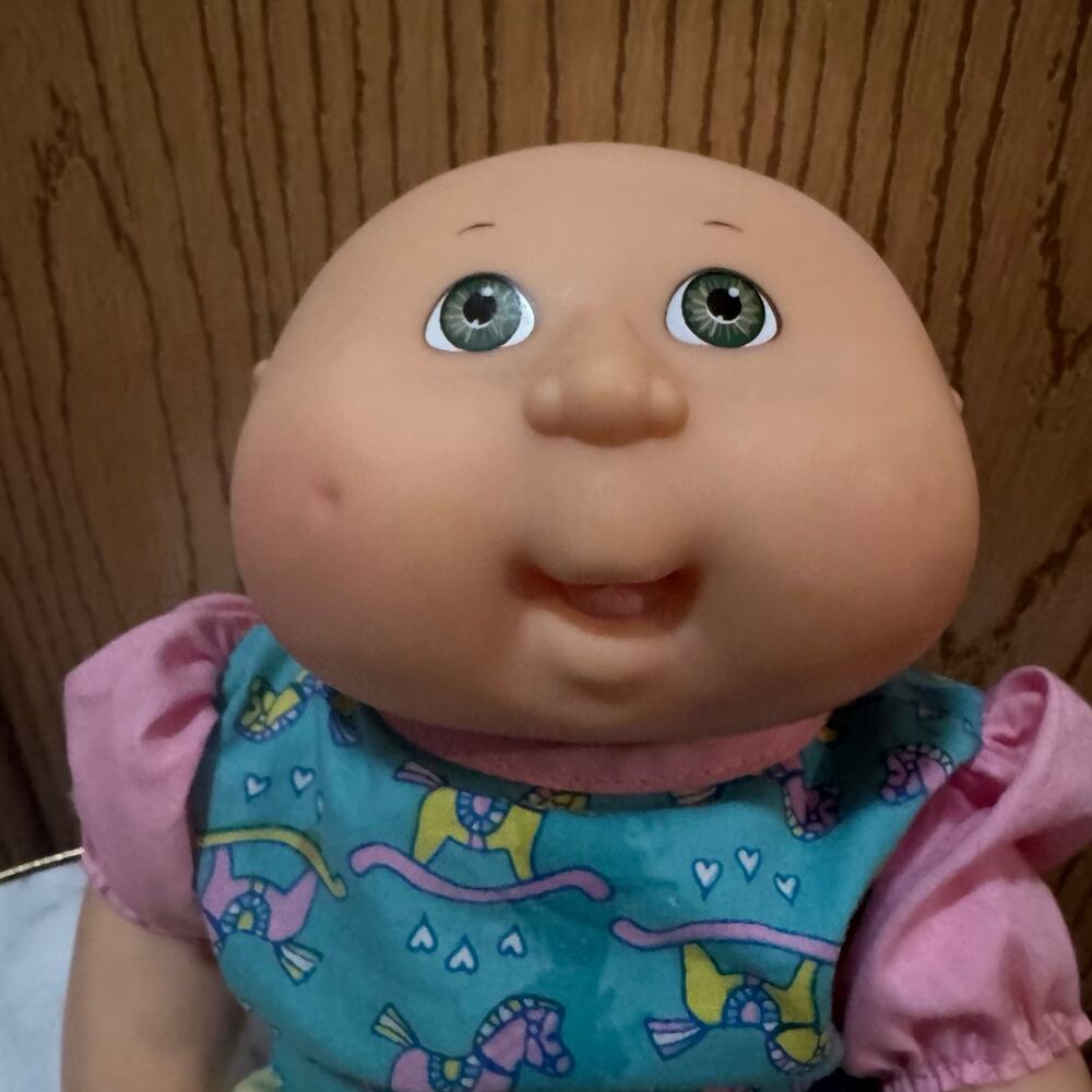 Cabbage Patch doll 1992 - Picture 4 of 9